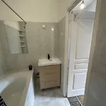 Charming 3 Bedrooms Seaside 2 Bedrooms Available Before 20 Appartement *